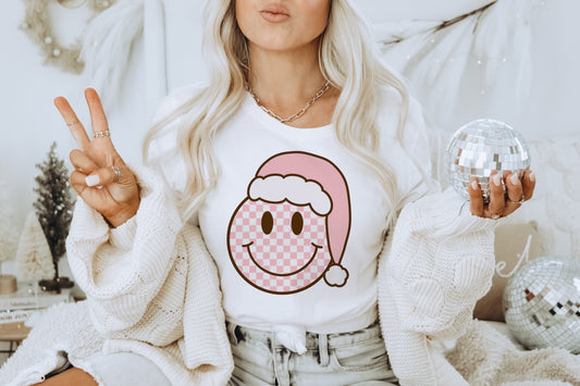 Checkered Christmas Smiley Unisex Garment-Dyed T-shirt